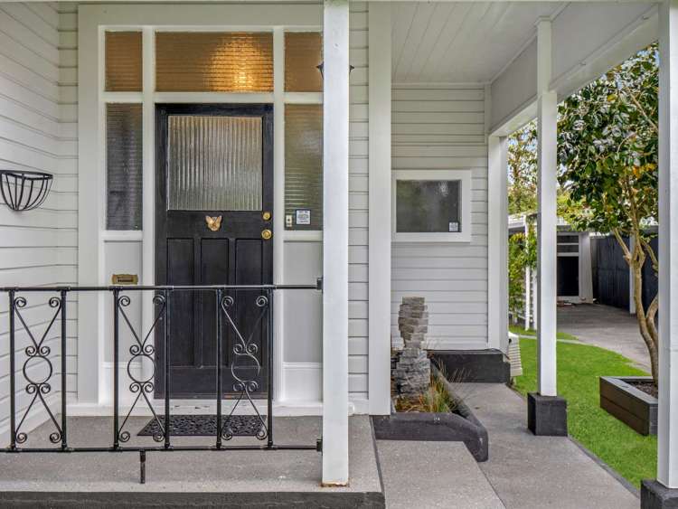 10 Jellicoe Street_0