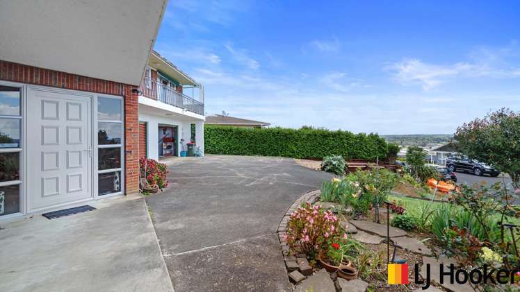7 Gibbs Crescent Red Hill_16