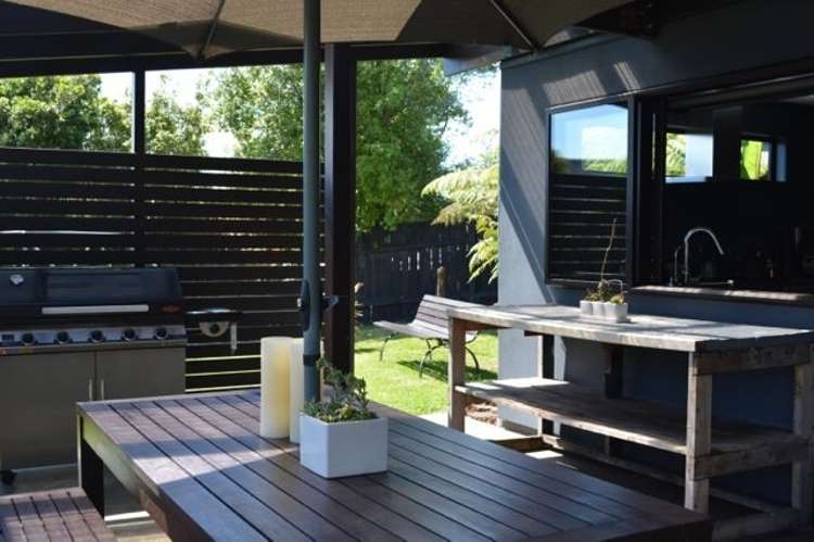 6 Compass Place Te Atatu Peninsula_10