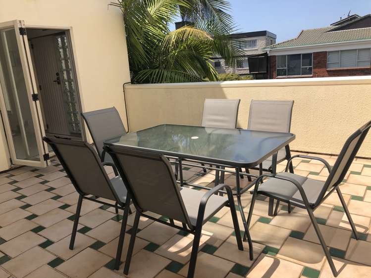 2/18 Auckland Road Saint Heliers_9