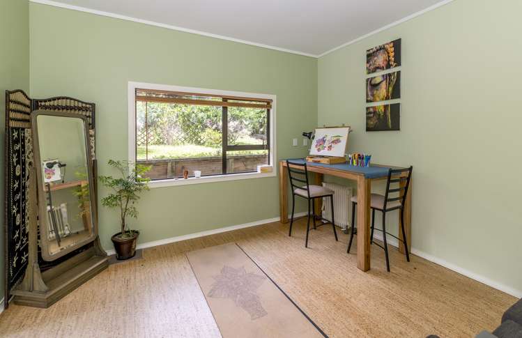 87 Huia Street Waikanae_21