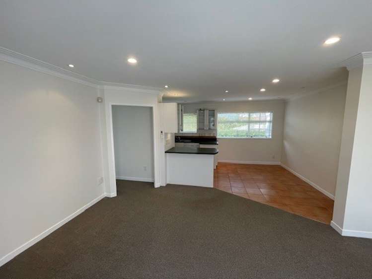 2/185 Shakespeare Road Milford_2