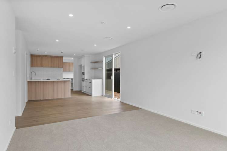 2/11 Tamihana Avenue Fairfield_10