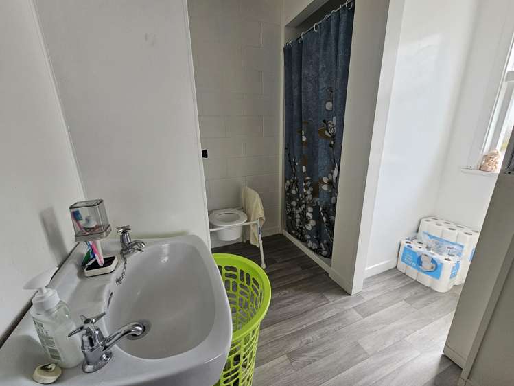 3B Montgomery Street Levin_8