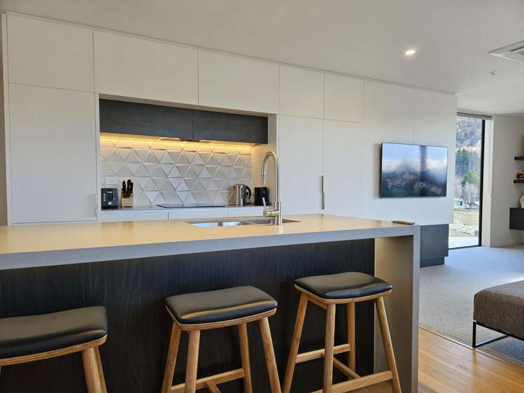 16 Station Bay Rise Lake Tekapo_15