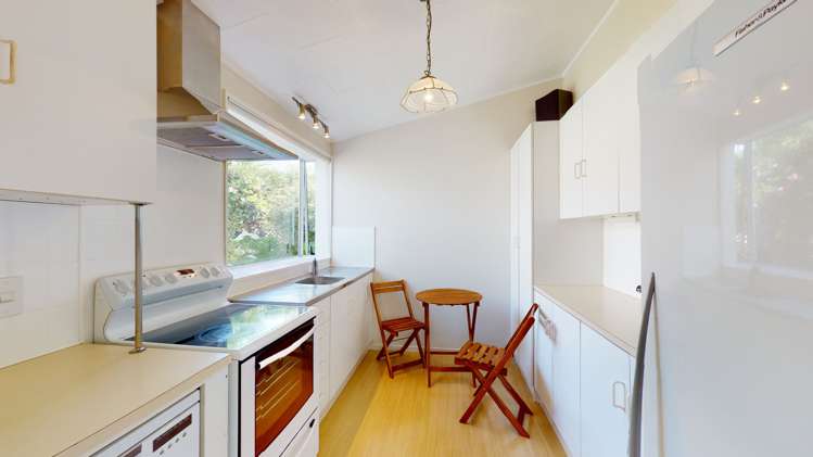 6 Kekerenga Street Strathmore Park_12