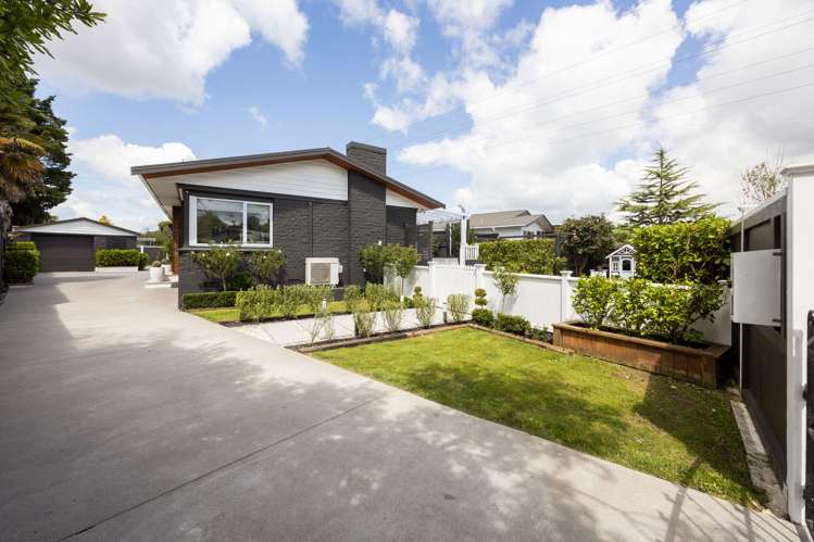 6 Erika Place Fairview Downs_17