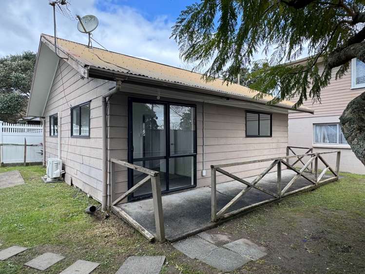 47B Cobham Crescent_0