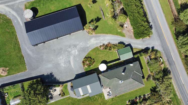 99 Black Road Otatara_30