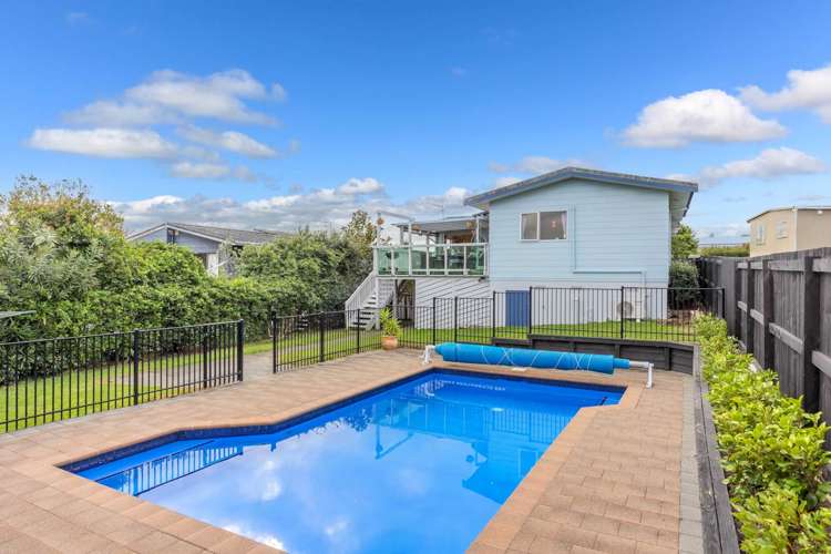 1301 Whangaparaoa Road Army Bay_14