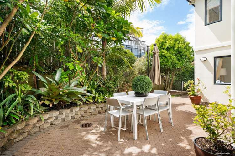 36 Rosepark Crescent Remuera_9