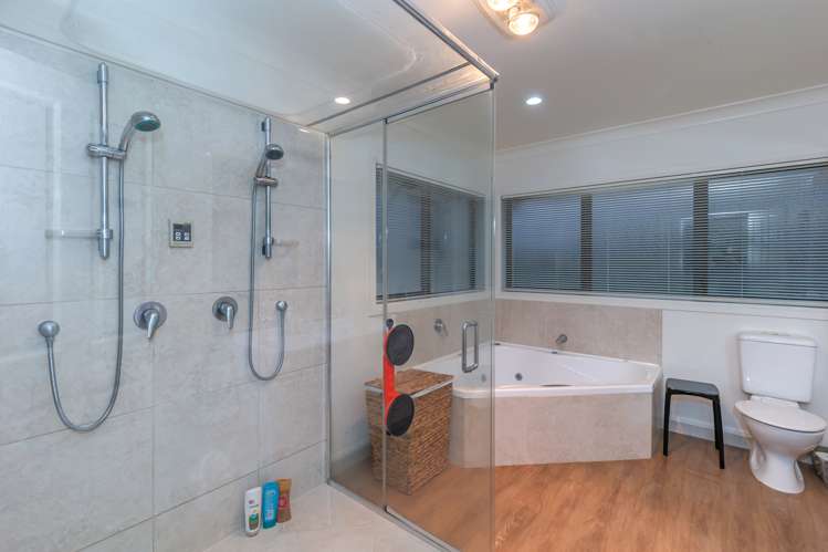 20 Redwood Grove Levin_11