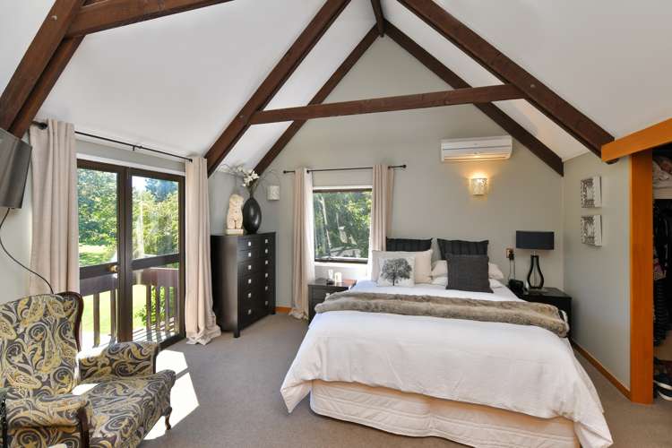 420 Johns Road Fernside_10