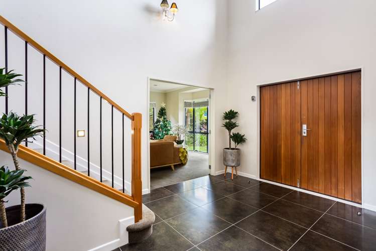 29 Dressage Lane Greenhithe_5