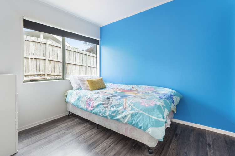 21 Silkwood Grove Totara Heights_13