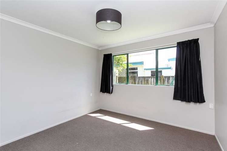 252 Coronation Avenue Welbourn_15