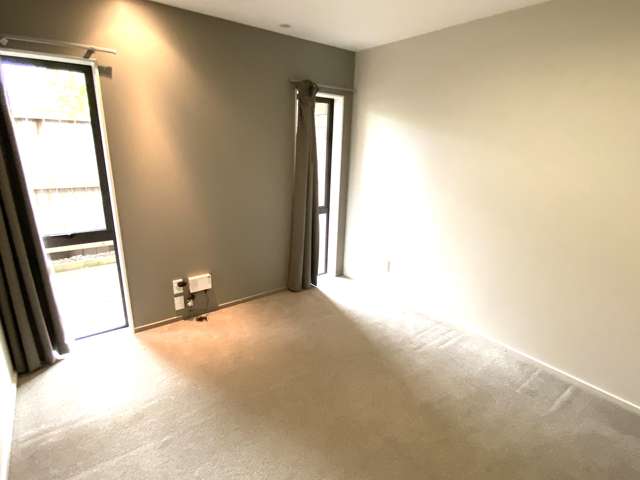 22 Heidi Crescent Flat Bush_4