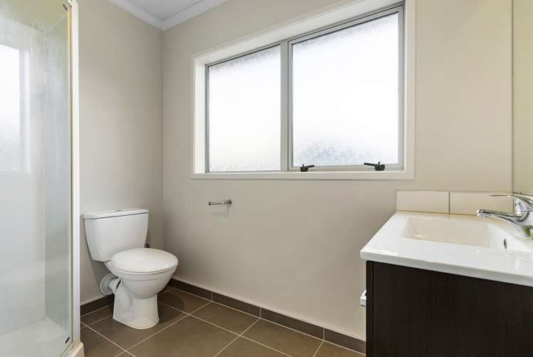 4 Mermaid Mews Red Beach_16