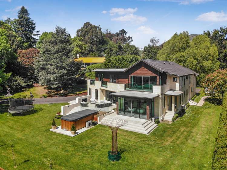 131 Gladstone Road South East Taieri_6