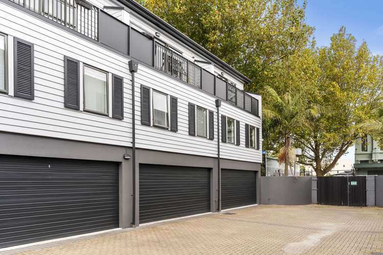1/42 Saint Benedicts Street Eden Terrace_23