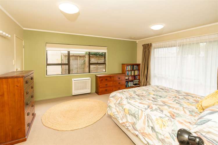 528 Grey Street Hamilton East_9