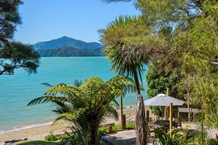 170 Moetapu Bay Road Moetapu Bay_16