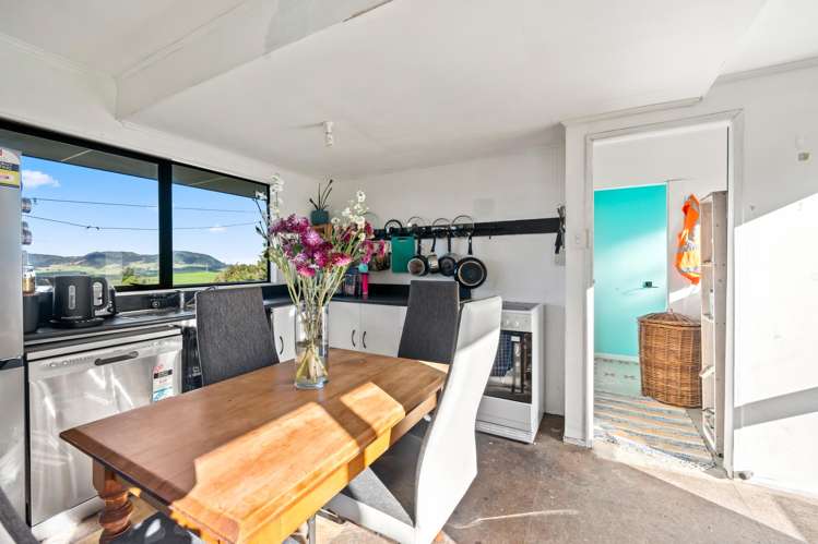 406 Gorge Road_1