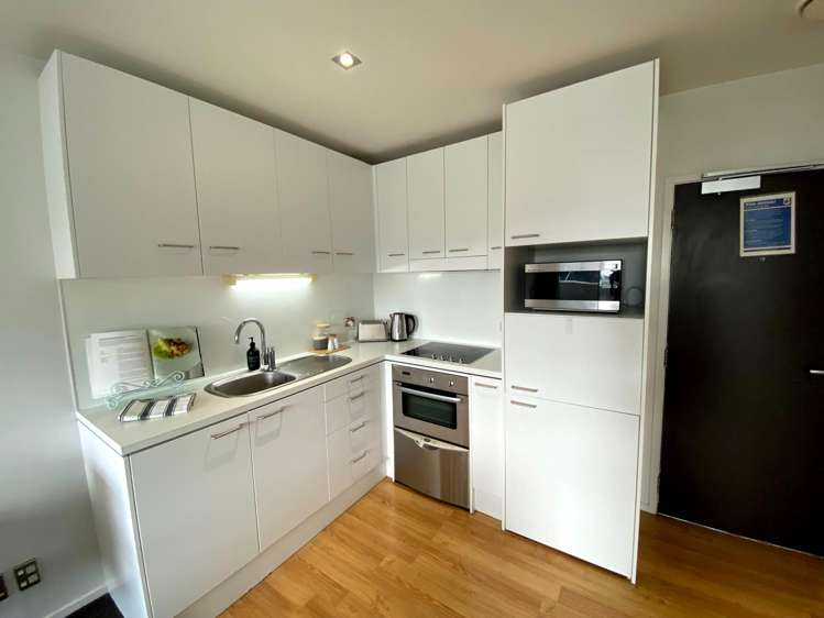 21F/16 Gore Street_0