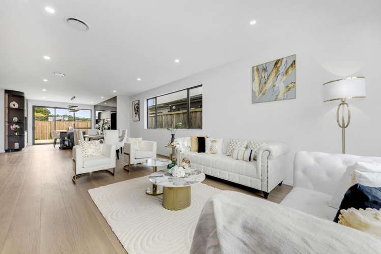 6 Bendridge Street Flat Bush_10