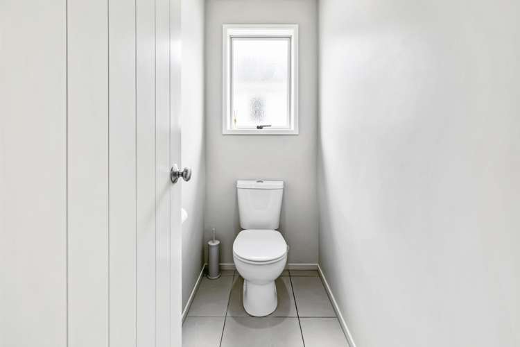 161 Landing Drive Pyes Pa_18