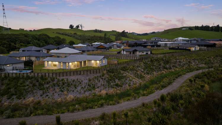 156 Adler Drive Ohauiti_2