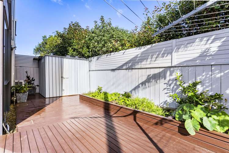 2 Te Aparangi Road Papakura_16