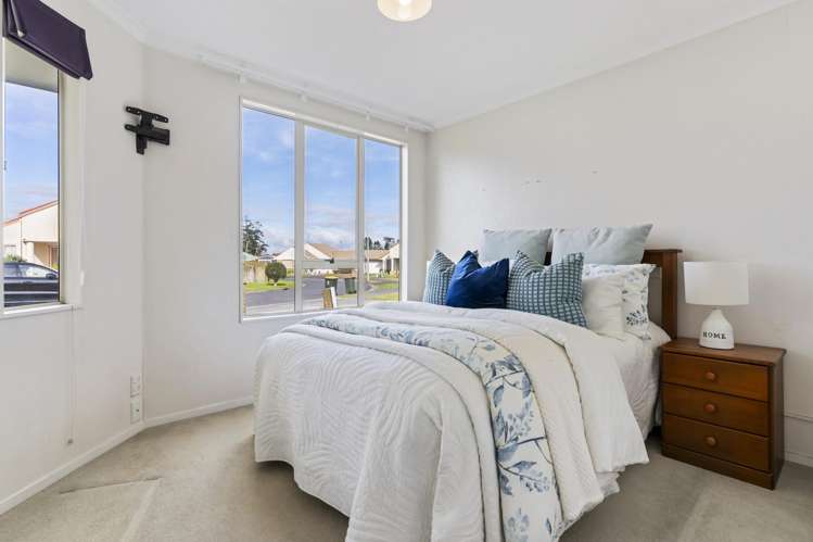 11 Fernbrook Close Burswood_13