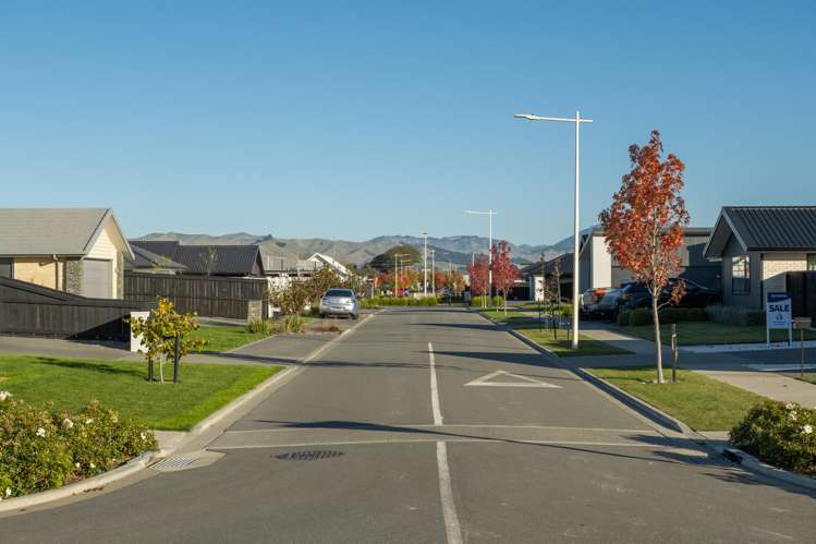 4 Bond Street, Rose Manor Springlands_10