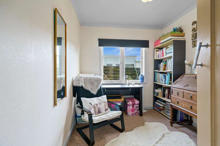 10 Campbell Street Leamington_17