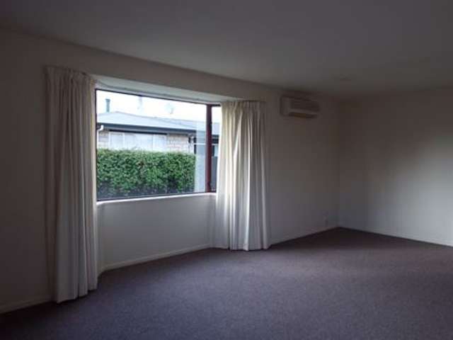 2/8 Maling Street Geraldine_3