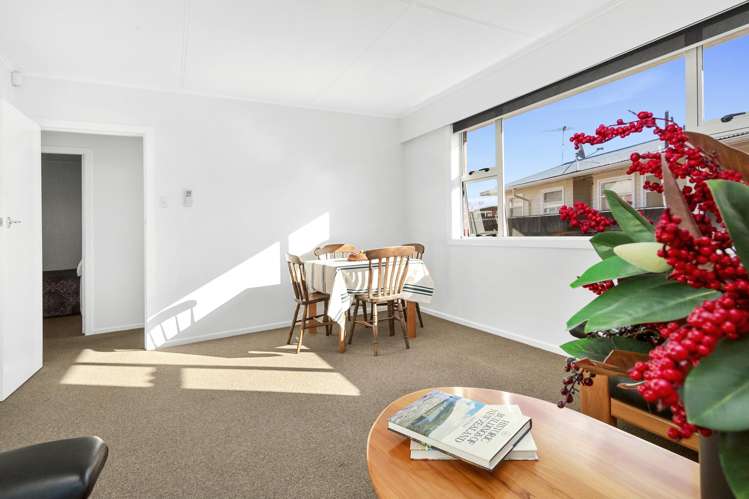 22A Percy Cameron Street_5
