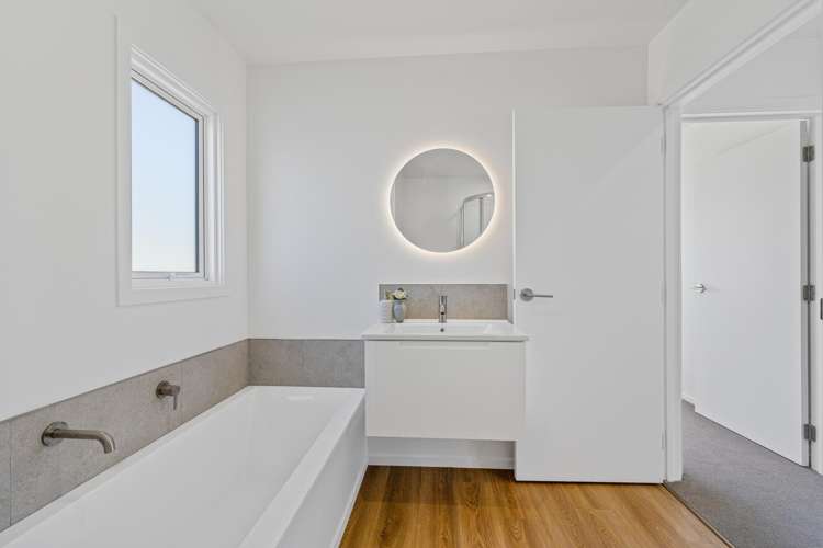 160 South Road Spotswood_13