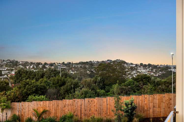 39 Puihi Crescent Massey_10