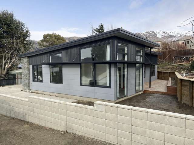 53a Faulks Terrace Wanaka_1