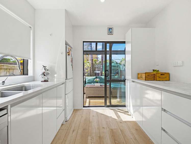 160D Hill Road The Gardens_14