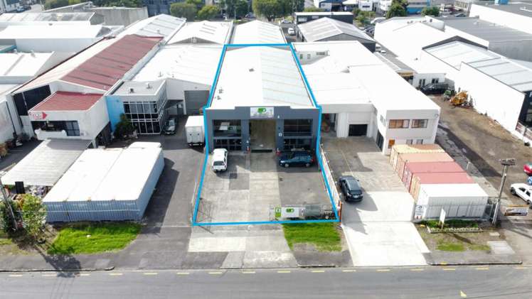 8 Botha Road Penrose_1