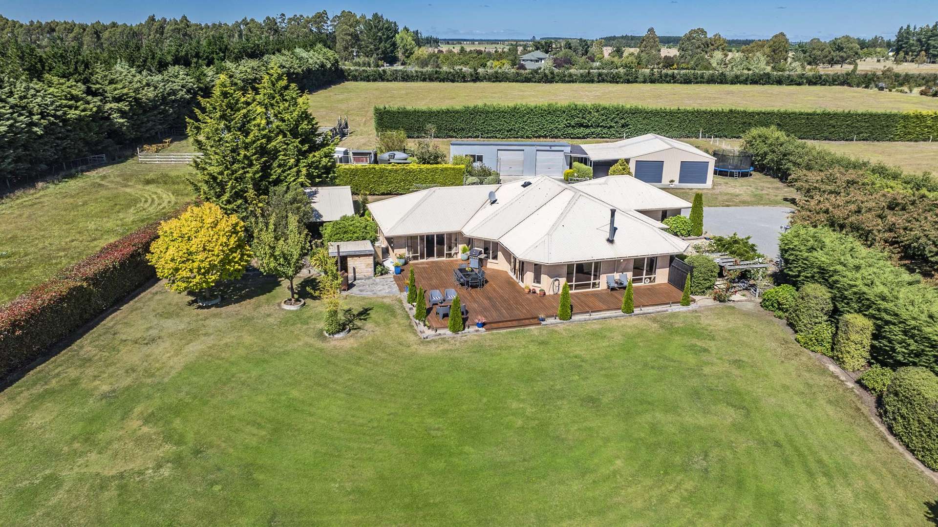 1901 South Eyre Road West Eyreton_0