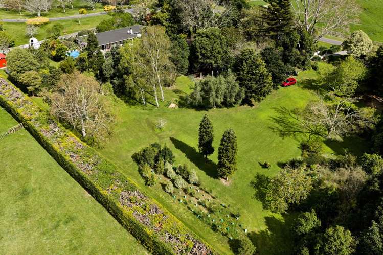 159 Gear Road Te Horo_45