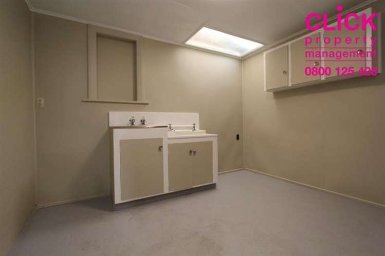 26 High Street Mosgiel_16