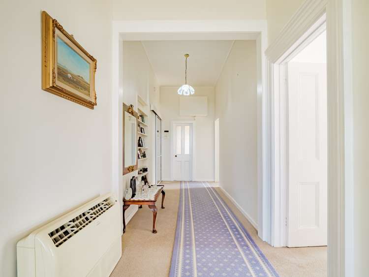 36 Garfield Avenue Roslyn_8