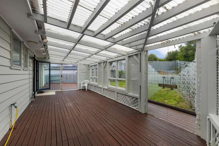 11 Tweed Road Papakowhai_16