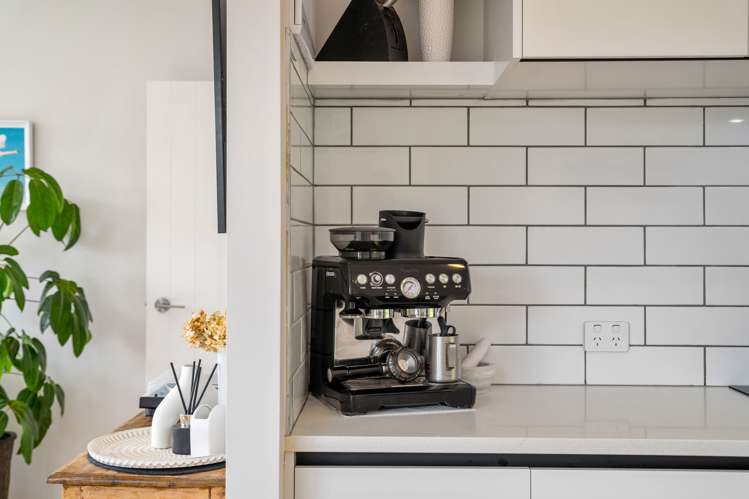 2/19 Bishopgate Street Birkdale_22