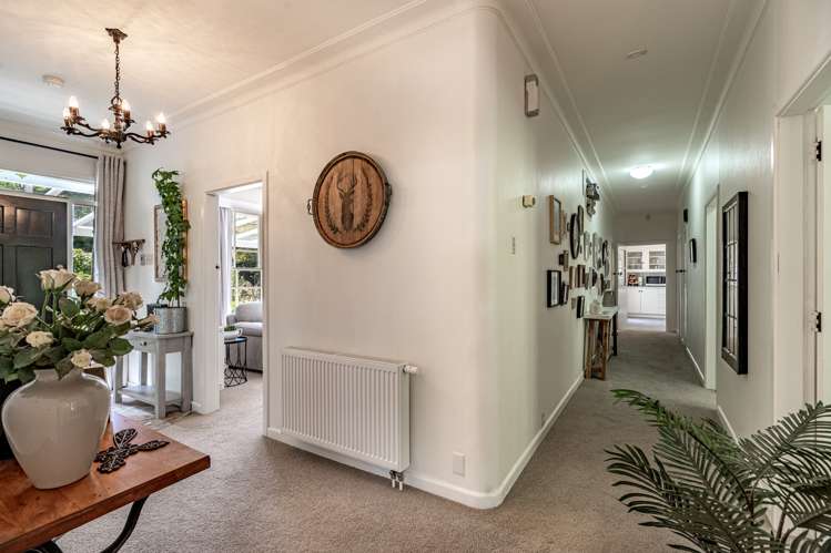 17 Black Road Otatara_5