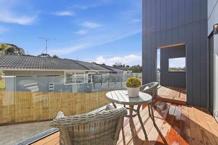 18B Hatherlow Street Glenfield_6
